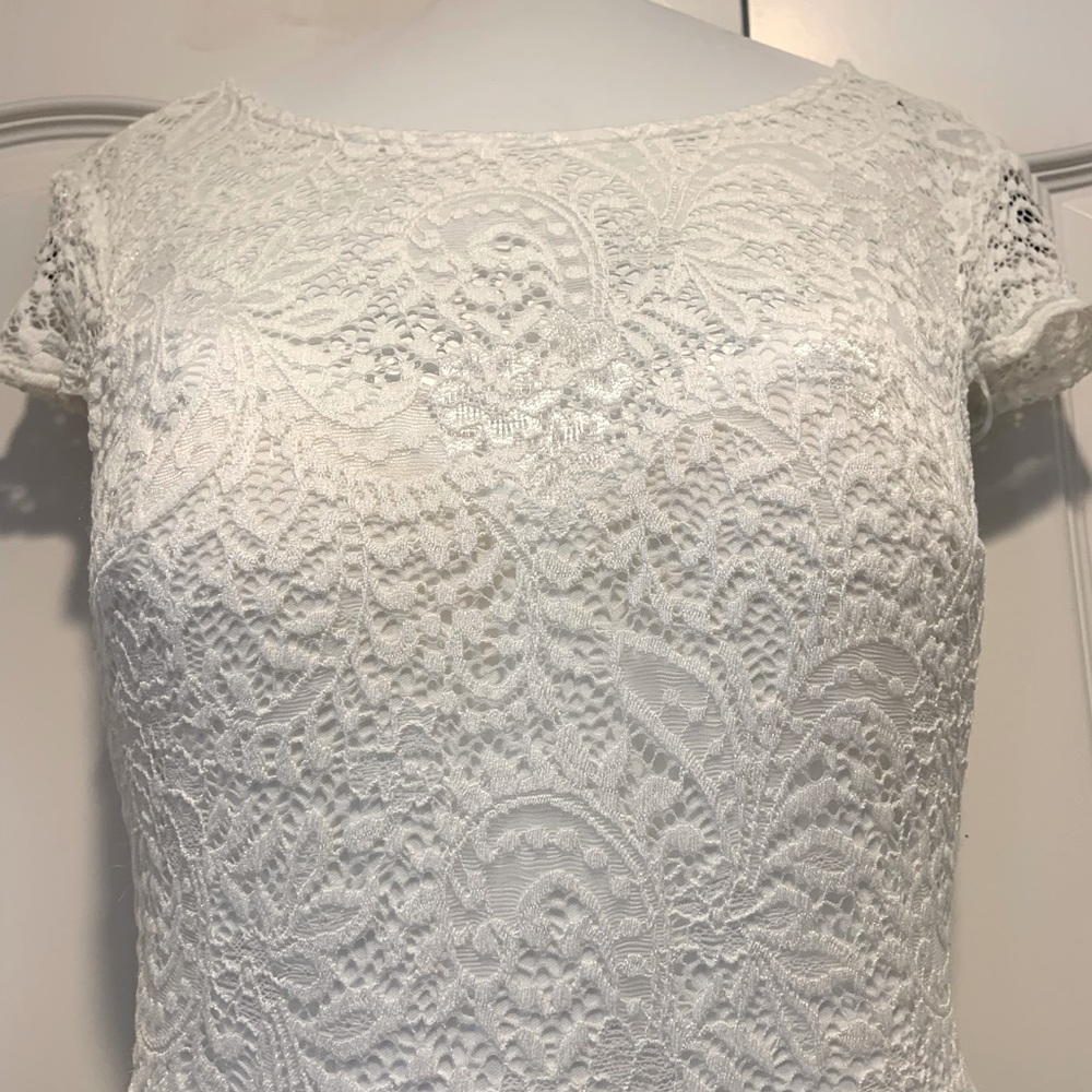 White lace and baby blue dress - Picture 3 of 4